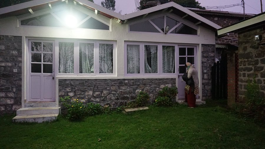 Farm House Kurinji Nagar: A Homely Retreat Near Kurinji Temple  | Room Cost Starts From | Room Cost Starts From ₹2,800