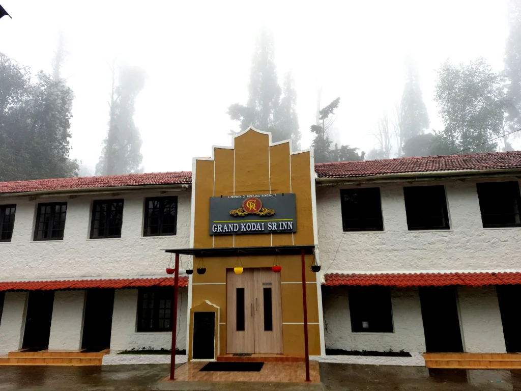 Grand Kodai SR Inn: Centrally located comfort in Kodaikanal