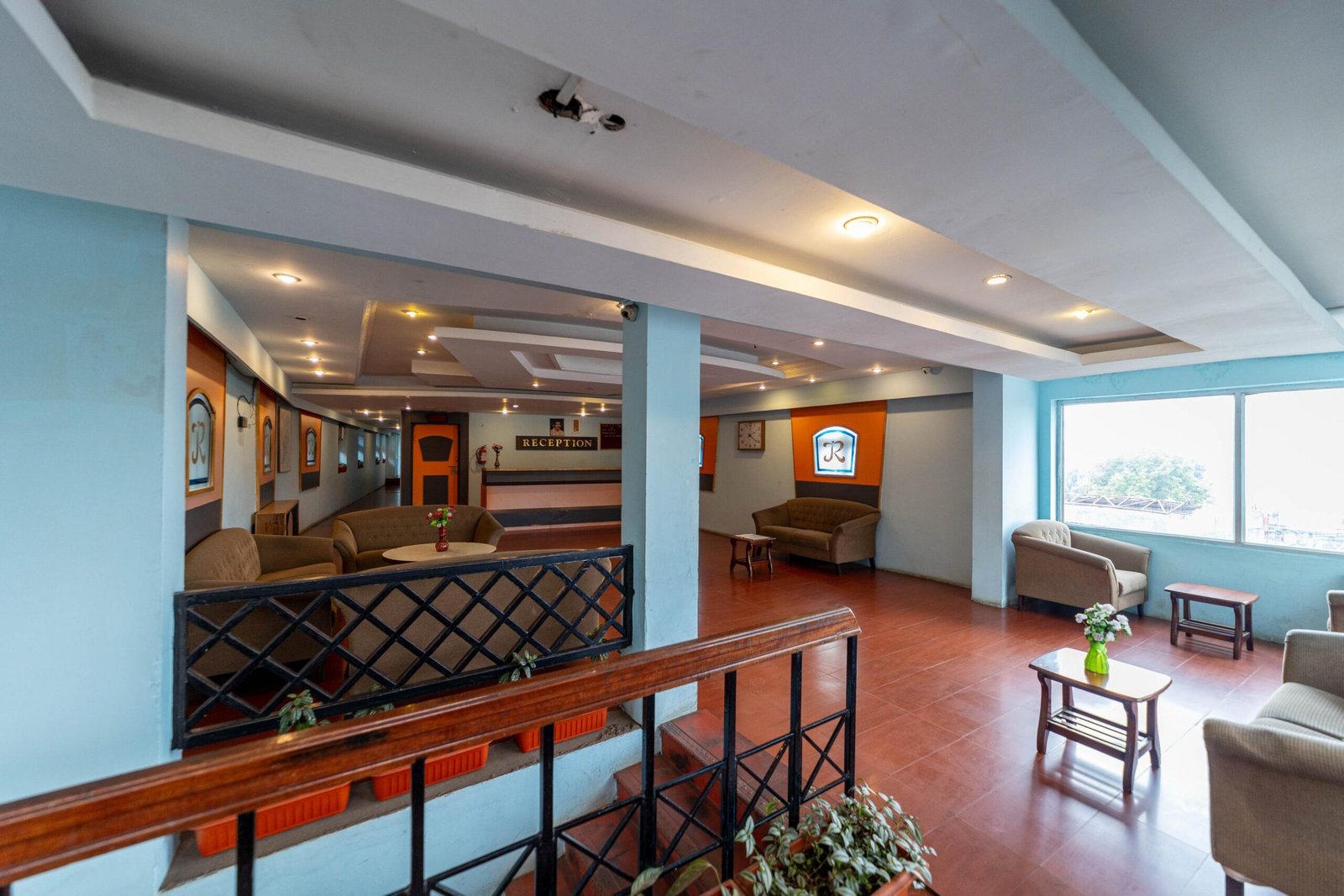 Jayaraj Residency: Prime Convenience in the Kodaikanal Bazaar | Room Cost Starts From ₹1,000